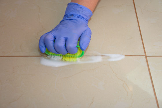 The Best Way to Deep Clean Tile Floors and Grout – A Step-by-Step Guide