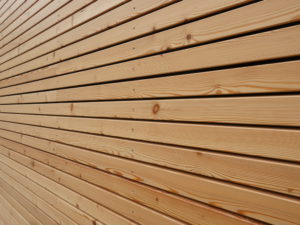 Lärchenholz-Fassade - Wissenswertes, Tipps und Hinweise