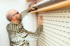 Rolladengurt erneuern - So machen Sie's selbst