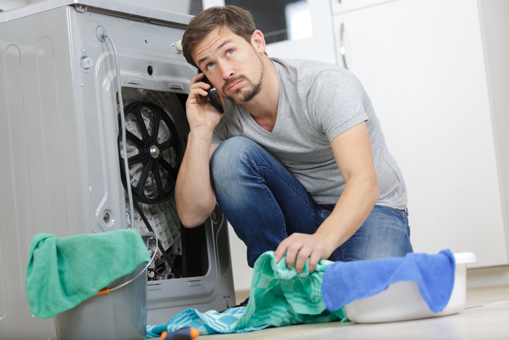 waschmaschine-verliert-wasser