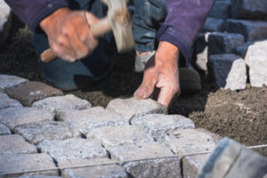 Sandsteinmauer verfugen Auf das richtige Fugenmaterial kommt es an