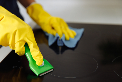 glaskeramikfeld-fett-eingebrannt