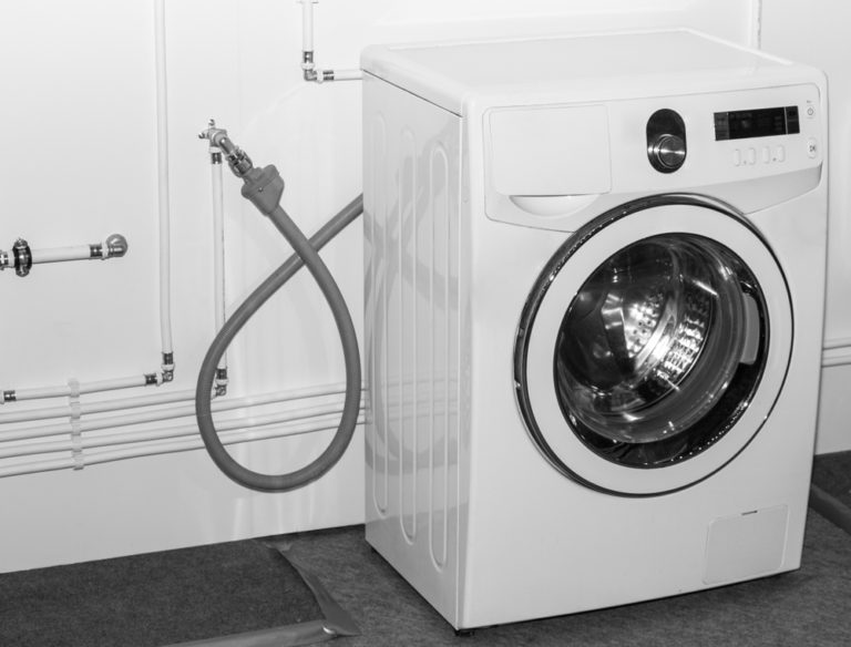 Abfluss von der Waschmaschine anschließen So machen Sie es richtig