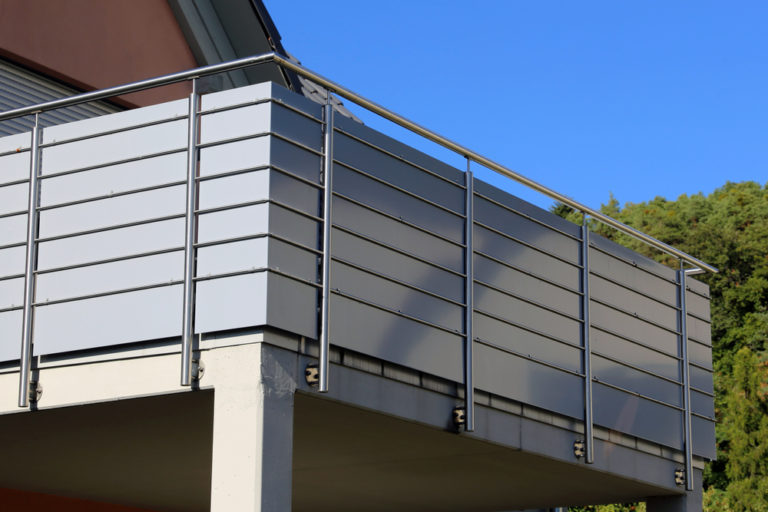Sichtschutz am Balkon anbringen Diese Möglichkeiten kommen infrage